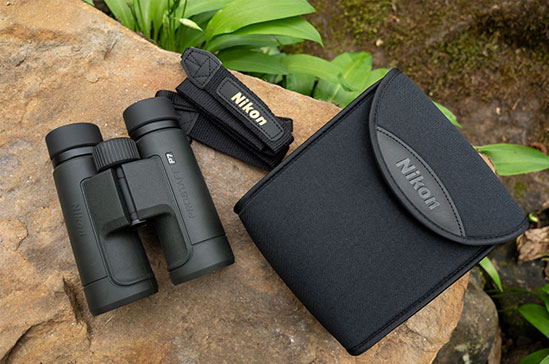 Nikon Prostaff P7 10x30 Binoculars